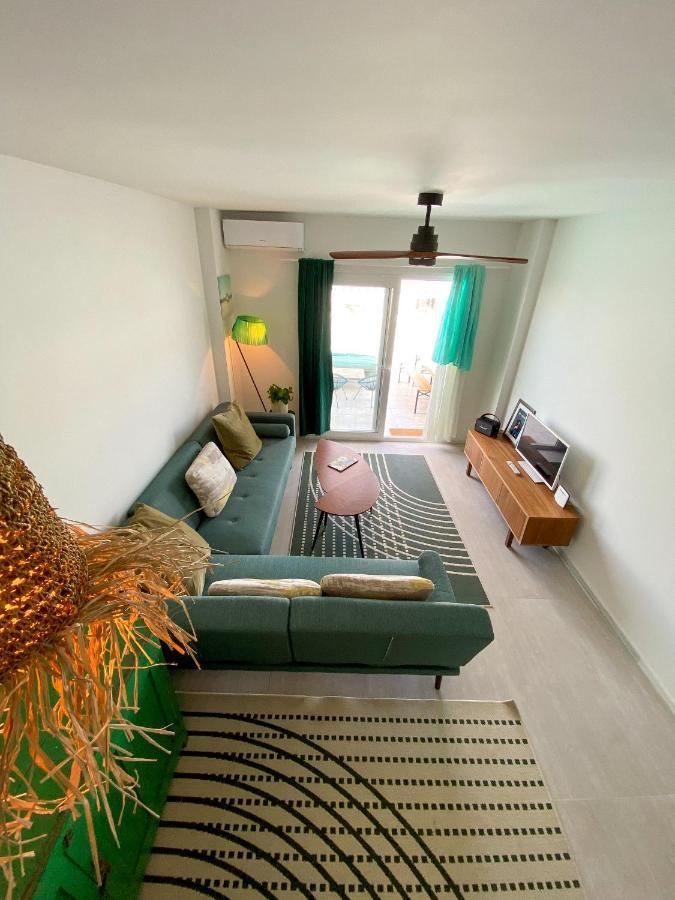 Tarifa Cozy House - Sun, Parking, Wifi, Pool Lägenhet Exteriör bild